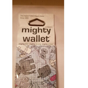 Mighty Wallet - "Robots".  DYNOMIGHTY - The Original Folded Origami Wallet - NWT